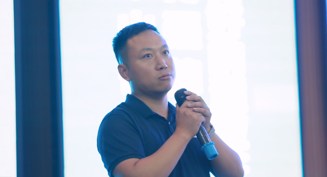 向挖掘機萬臺俱樂部邁進——山河智能2020年度挖掘機營銷訓(xùn)練營開營