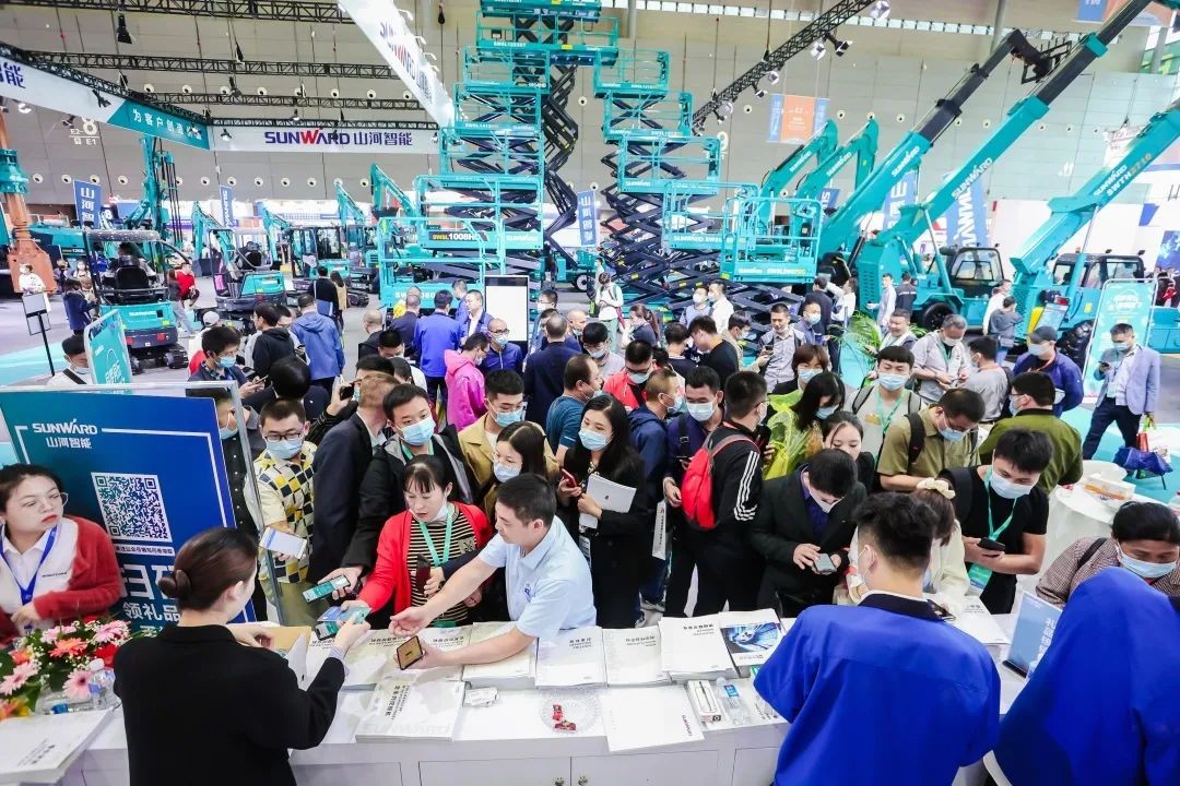 “機甲盛宴”長沙展圓滿收官！山河智能展區(qū)亮點精彩回顧