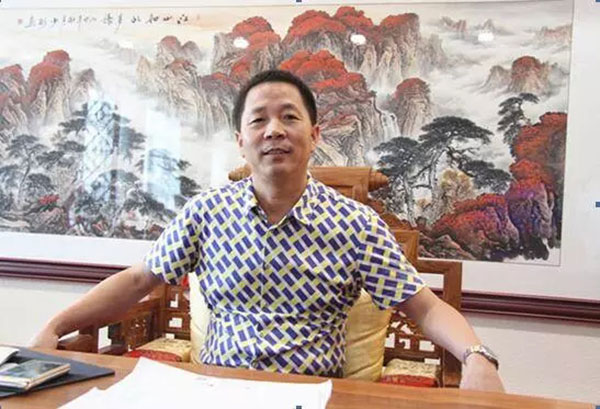 一路相隨，山河智能伴他功成名就