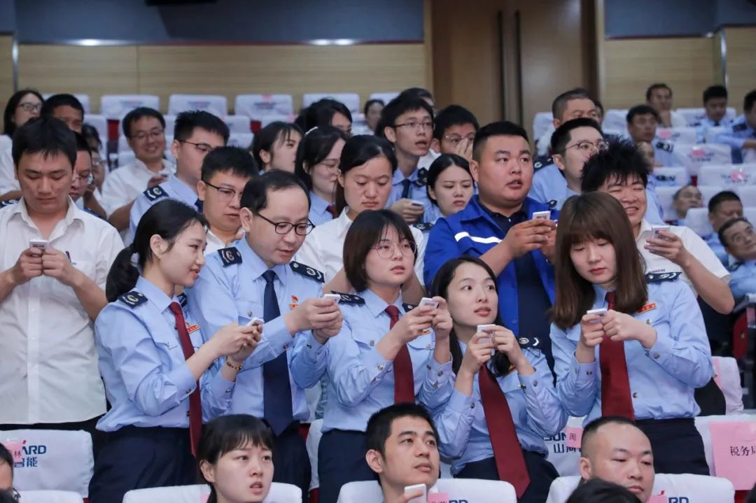 以賽促學(xué)，以學(xué)促行 | 稅企攜手舉辦“一站到底”黨史知識競賽