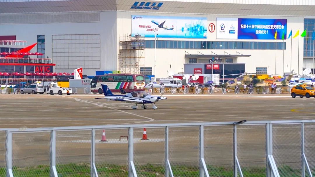 高光時刻！珠海航展唯一進行飛行表演的輕型運動飛機來啦