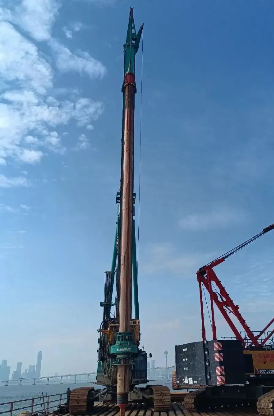 乘風(fēng)破浪的旋挖鉆機(jī)！山河智能助建澳氹第四跨海大橋