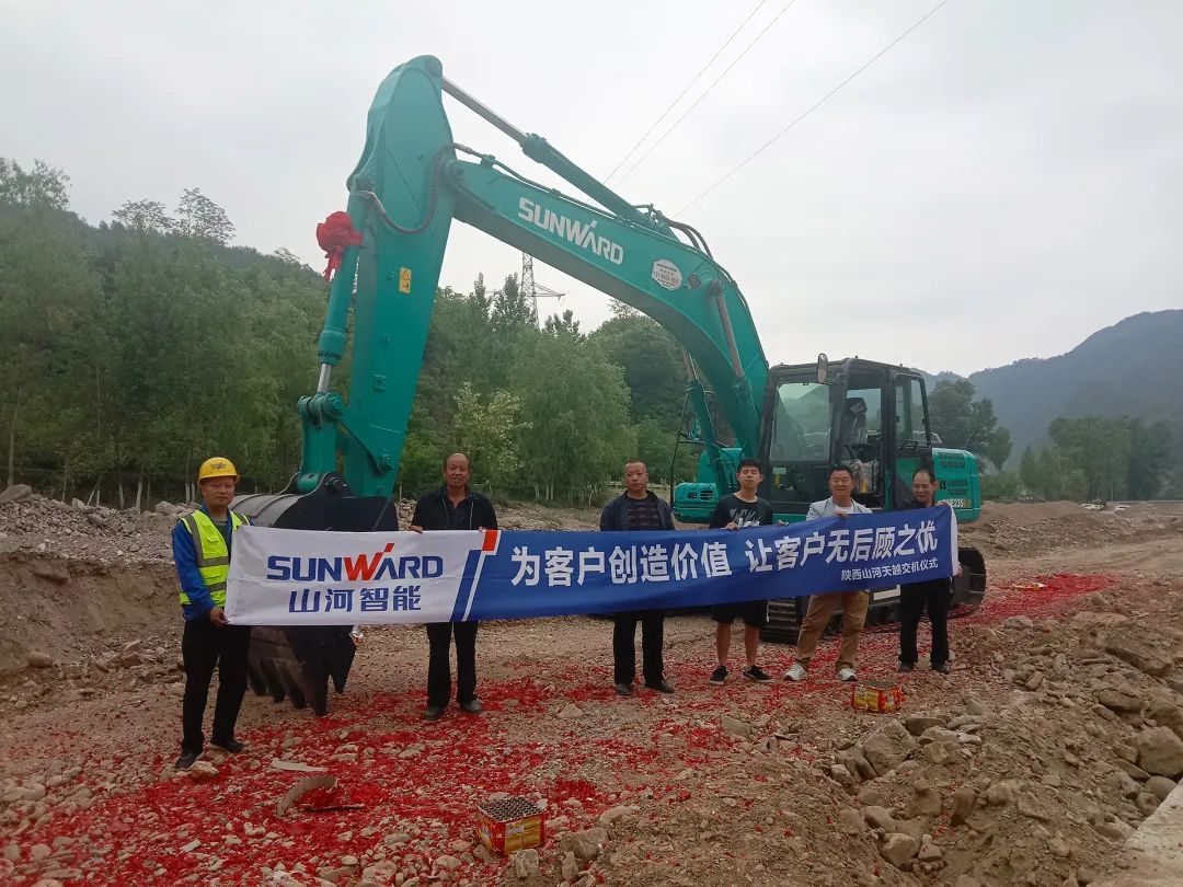 三員山河挖機“悍將”收服“鐵粉”一枚，憑什么？