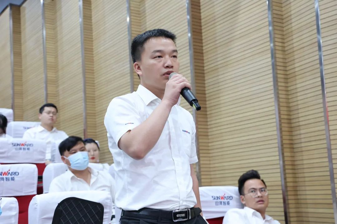創(chuàng)新引領(lǐng)，智造未來！“2022院士專家長沙行”高端裝備高質(zhì)量發(fā)展研討會(huì)隆重舉行