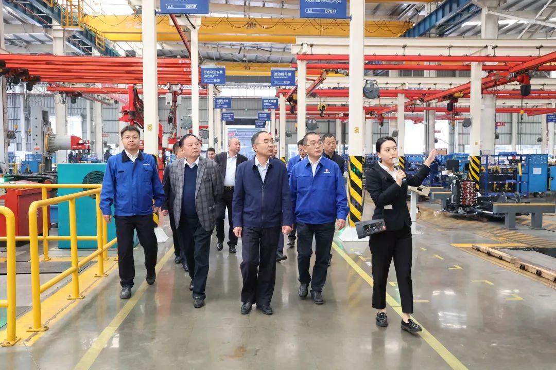 強強聯(lián)合，夯實湖南工程建設湘軍！山河智能與湖南路橋簽訂戰(zhàn)略合作協(xié)議