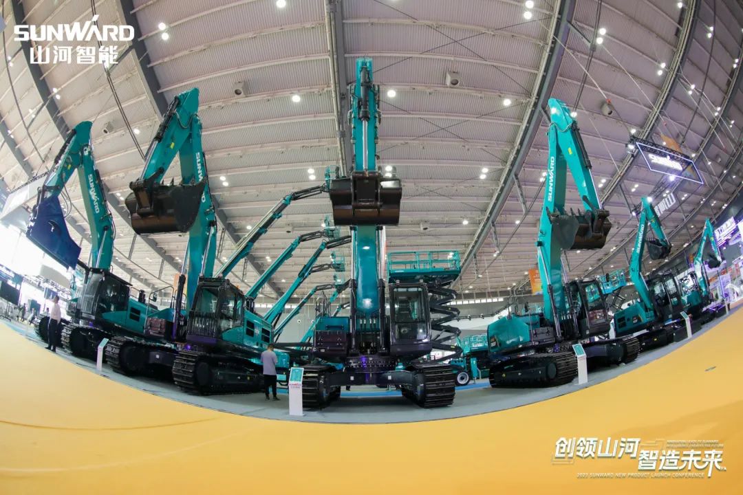 閃耀2023 CICEE！看山河智能“明星產(chǎn)品”有多“炫”