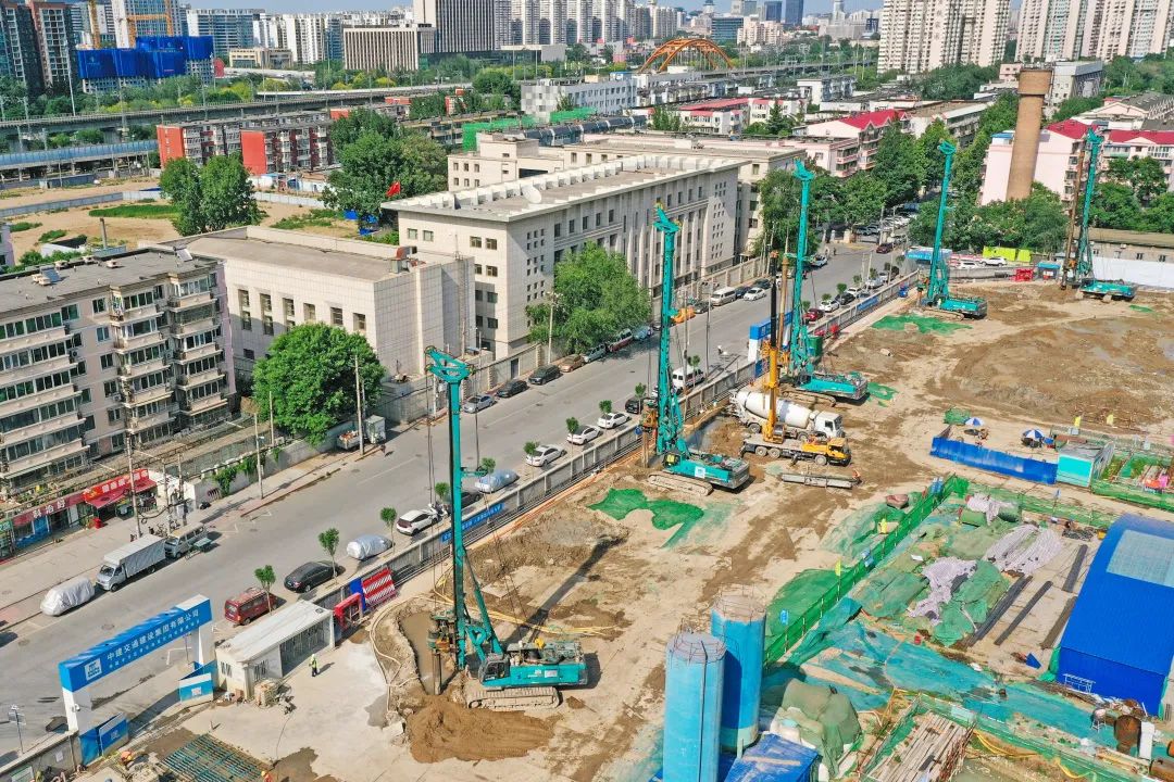 閃耀首都！山河智能旋挖鉆機(jī)集群助力民生工程