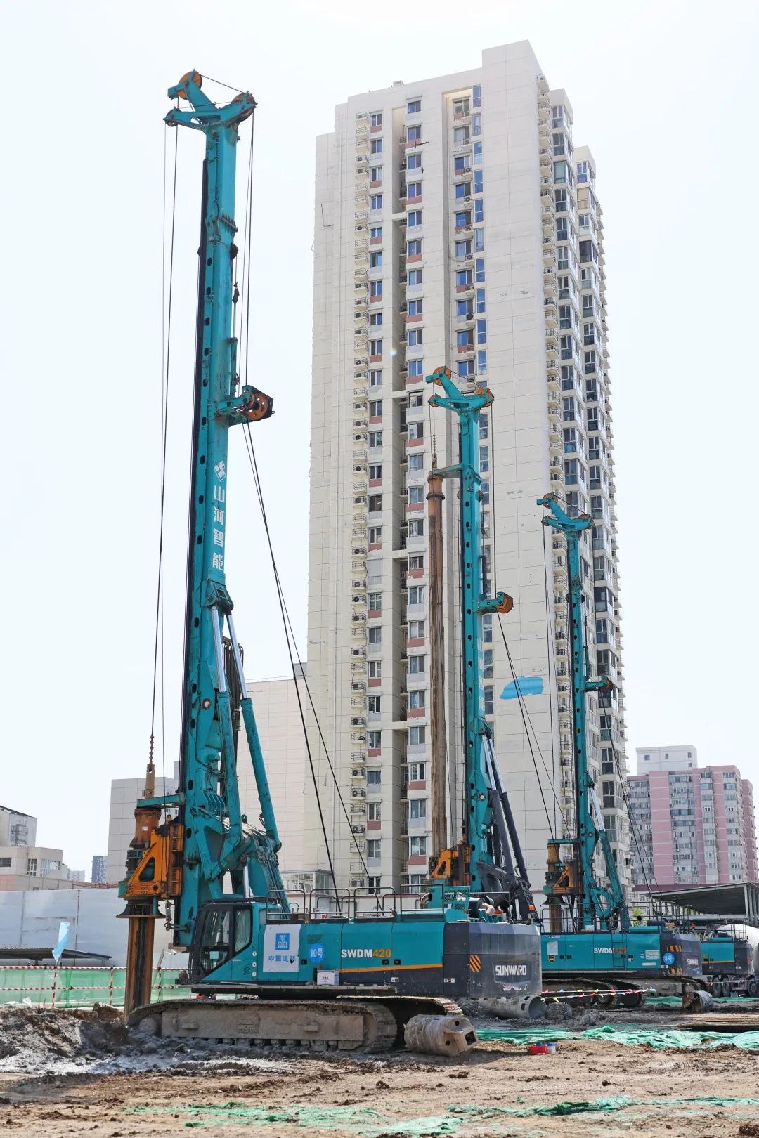 閃耀首都！山河智能旋挖鉆機(jī)集群助力民生工程