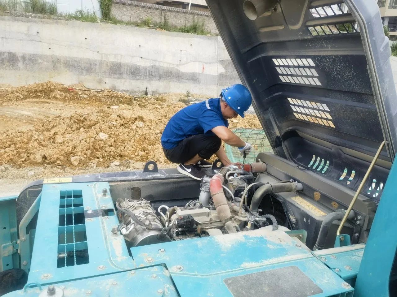 步履不停，服務(wù)不止！山河智能挖掘機服務(wù)萬里行火熱進行中