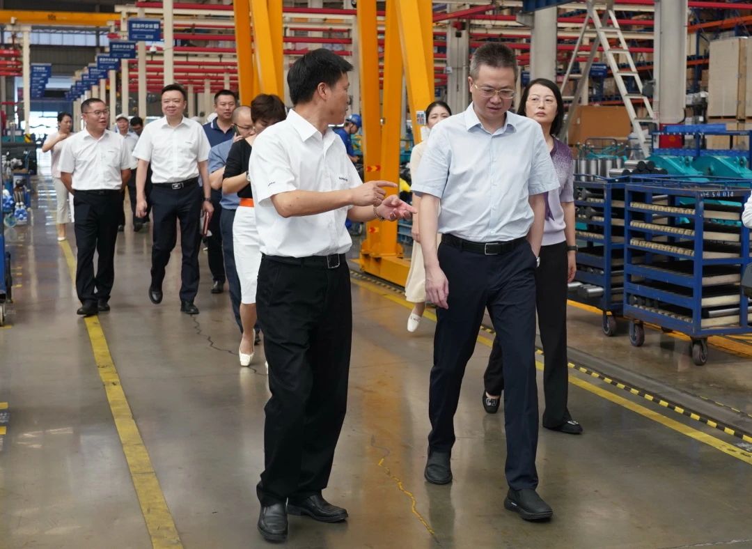 長沙市人民政府副市長、市工商聯(lián)主席康鎮(zhèn)麟調(diào)研山河智能