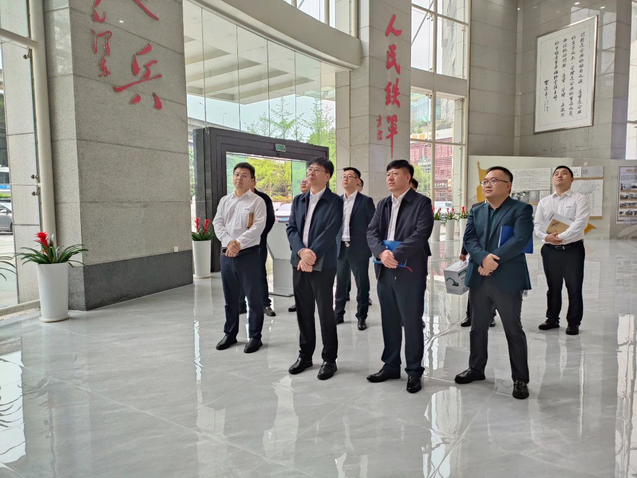 適應(yīng)新形勢，尋求新合作！山河智能到訪中鐵二十三局