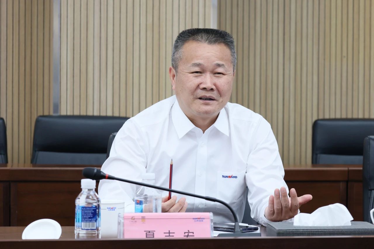共促中國制造揚帆海外！中國出口信用保險公司到訪山河智能